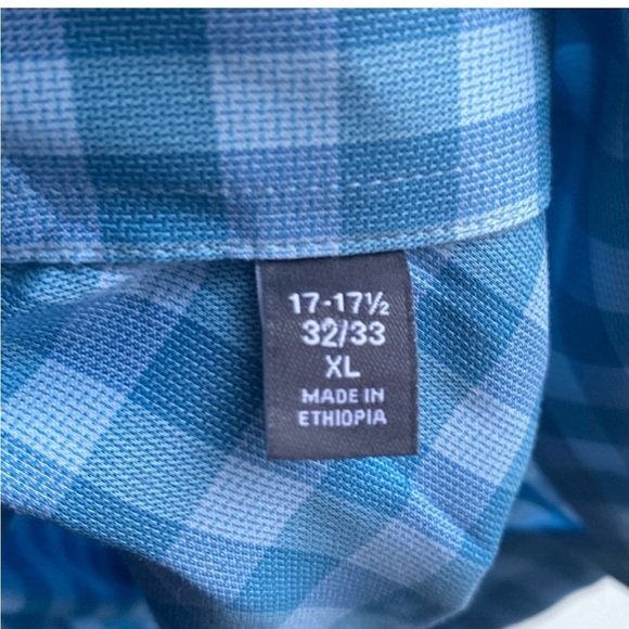 NWT Van Heusen Reg Fit Dress Shirt Size 17-17.5” 34/35 - Picture 10 of 10